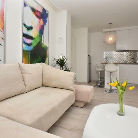 Apartman Petra Makarska Exterior photo