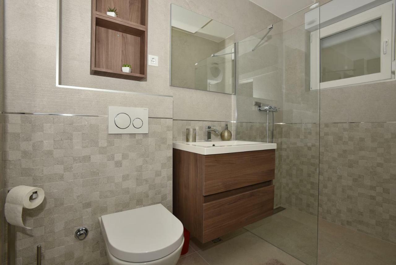 Apartman Petra Makarska Exterior photo